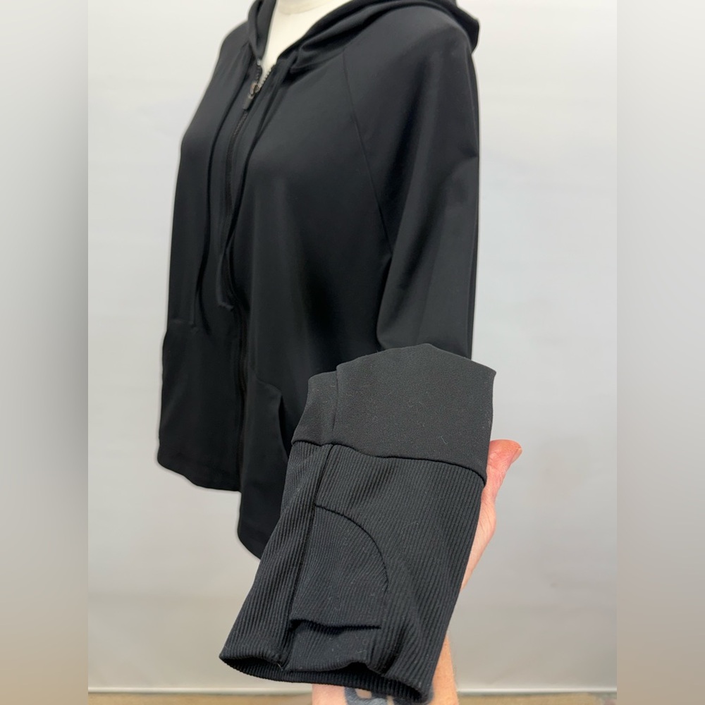 FABLETICS Women's Black full zip Cloud jersey kni… - image 6